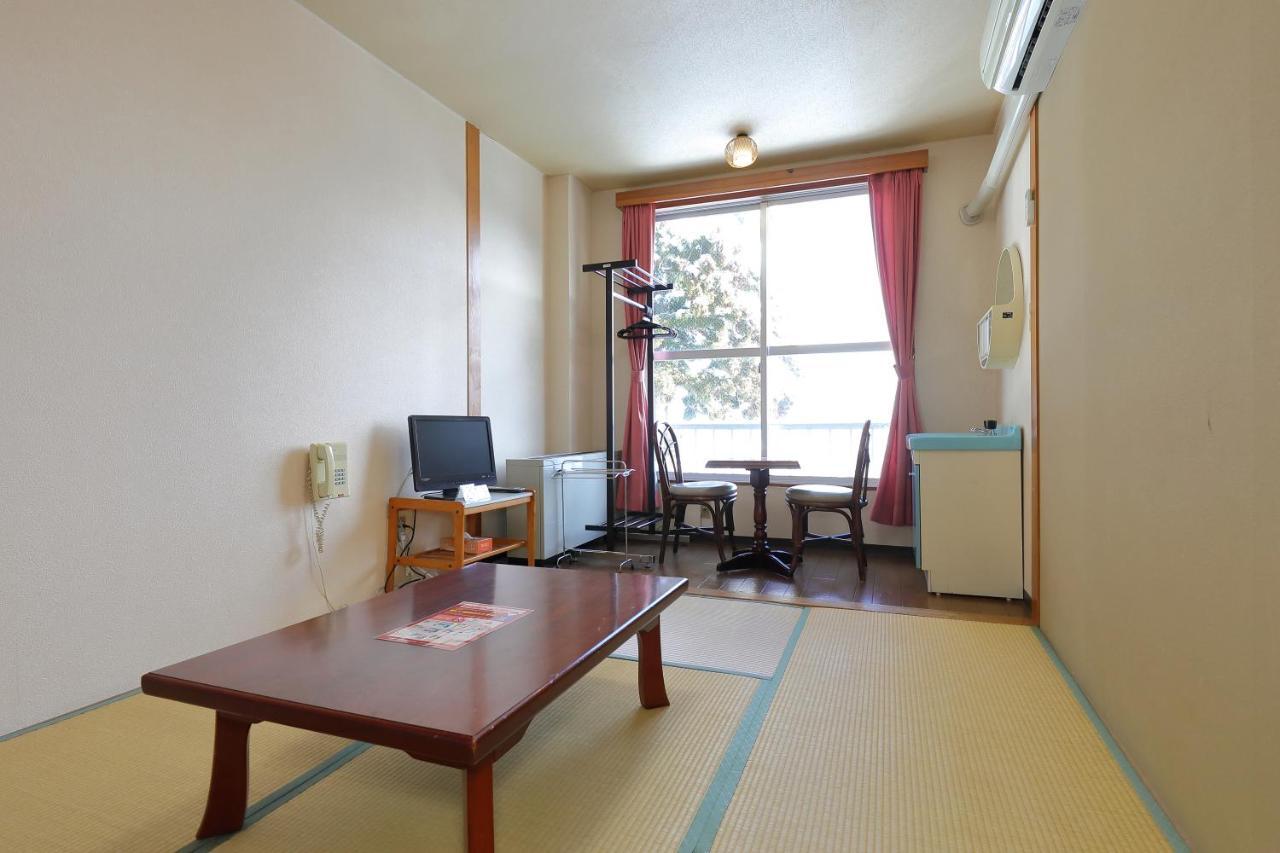 ホテル 石打スキーセンター 南魚沼市 エクステリア 写真