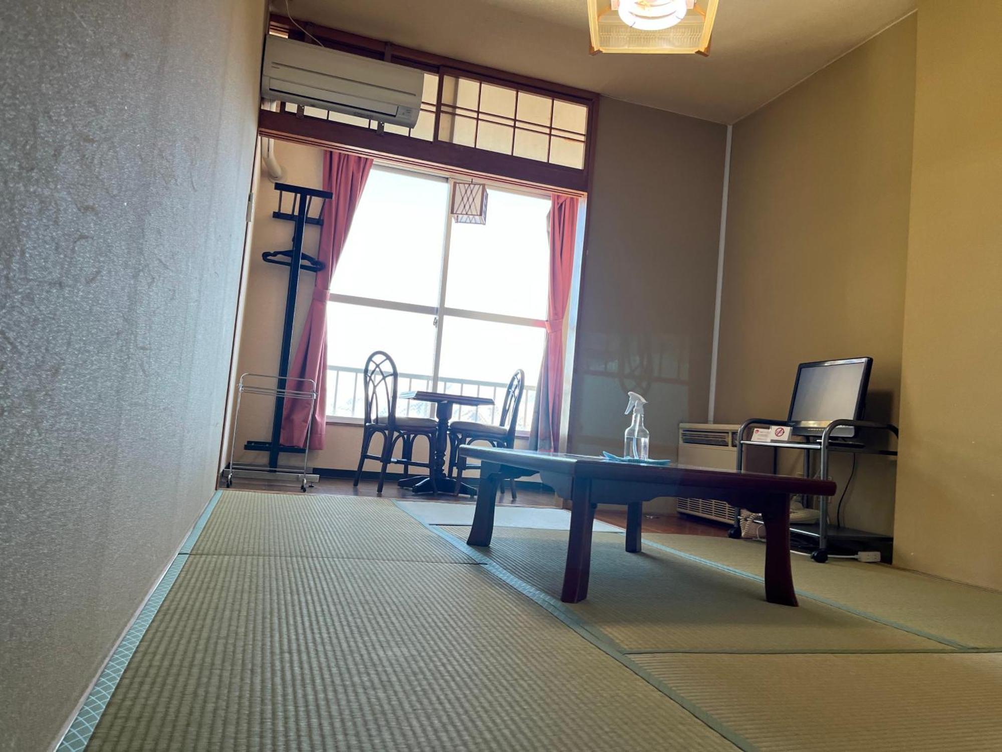 ホテル 石打スキーセンター 南魚沼市 エクステリア 写真
